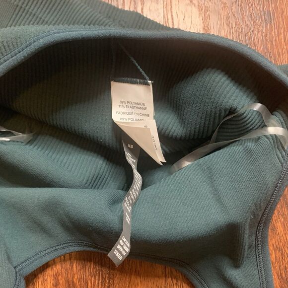 Vuori Simplicity Halter Top Beryl Ribbed Blue/Green Sleeveless Shirt Sz XS - Picture 5 of 7